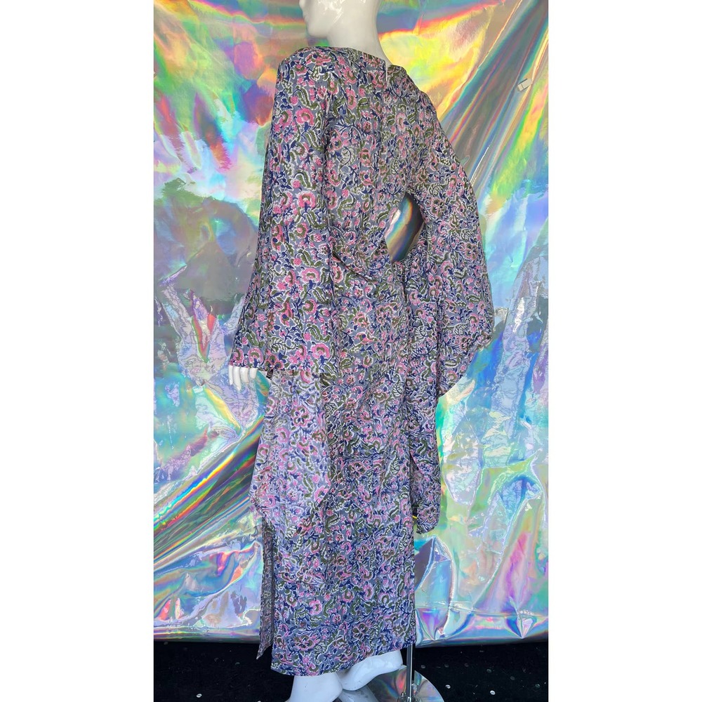 Pink and Blue Floral Kimono Sleeve Dress - Picture 6 of 8